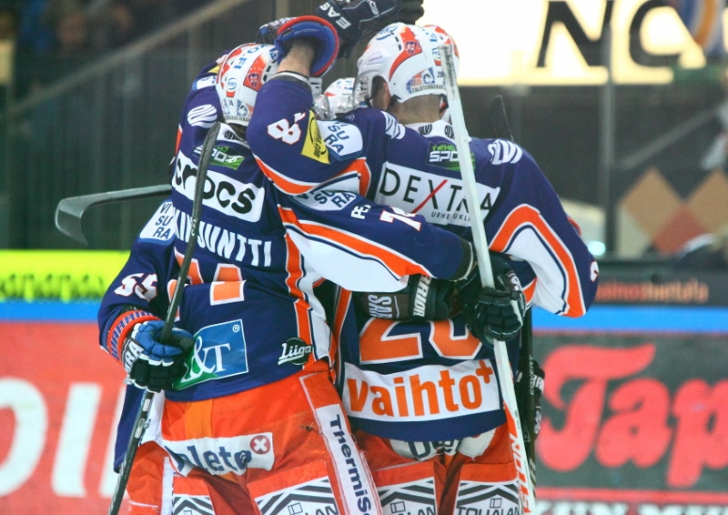 14.11.2013 - (Tappara-HPK)