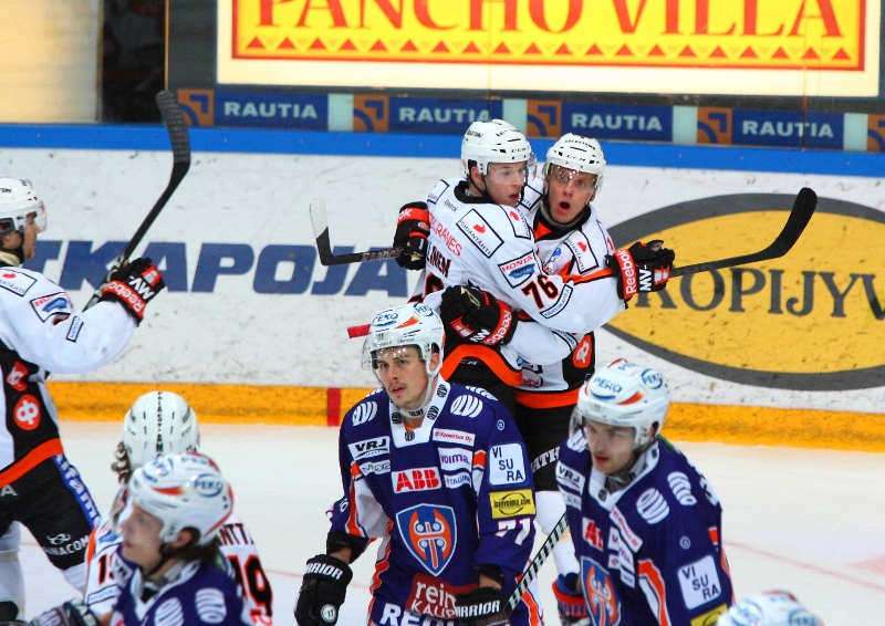 14.11.2013 - (Tappara-HPK)