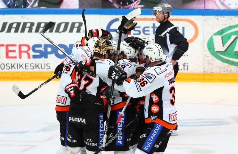 14.11.2013 - (Tappara-HPK)