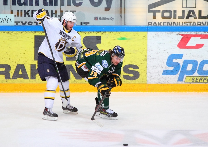 21.11.2013 - (Ilves-Blues)