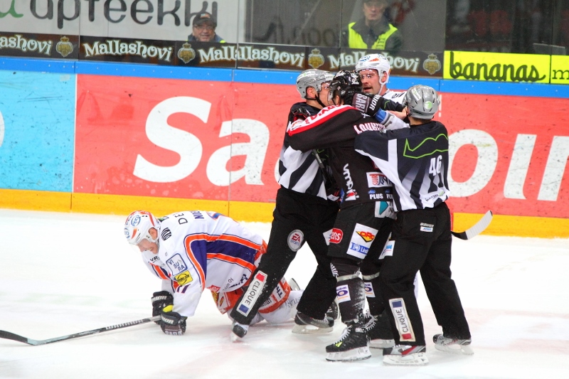 23.11.2013 - (Tappara-JYP)