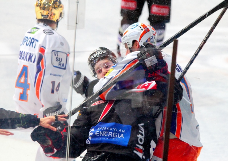 23.11.2013 - (Tappara-JYP)