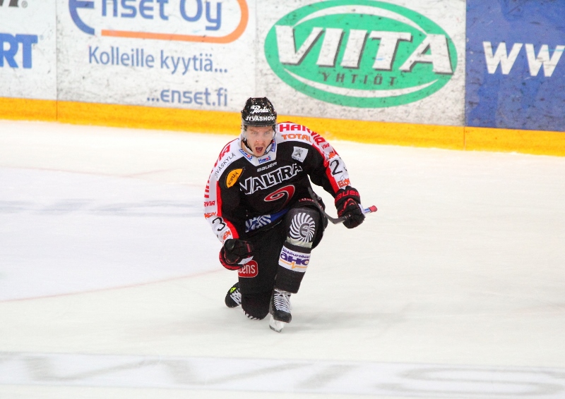 23.11.2013 - (Tappara-JYP)