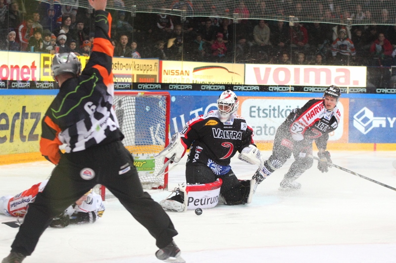 23.11.2013 - (Tappara-JYP)