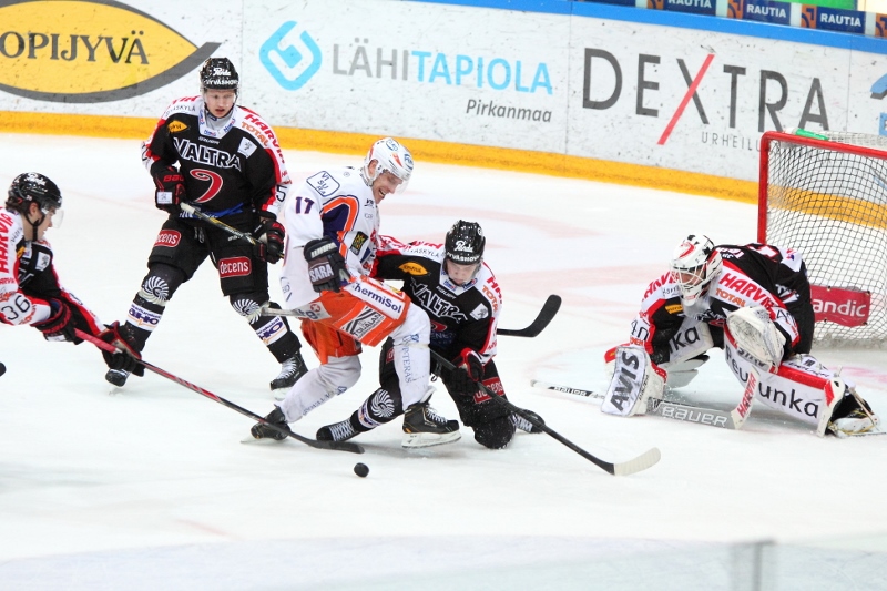 23.11.2013 - (Tappara-JYP)