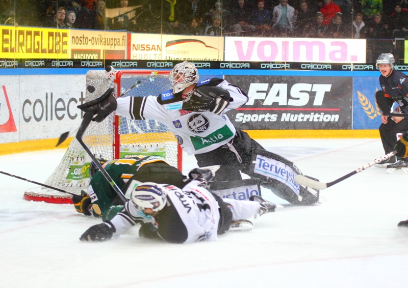 26.11.2013 - (Ilves-TPS)