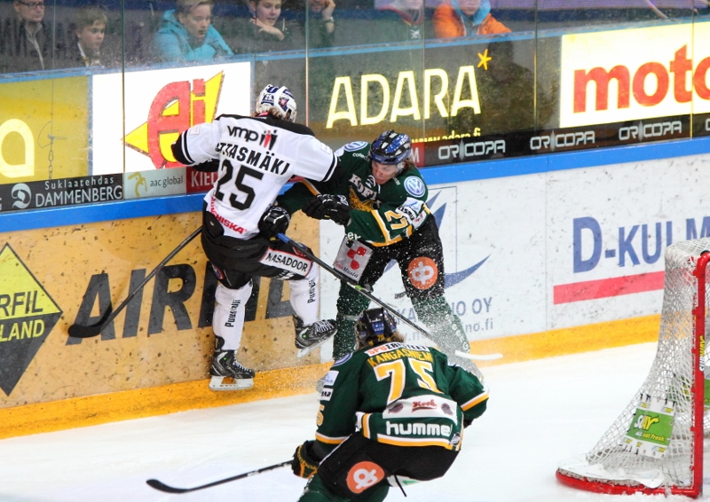 26.11.2013 - (Ilves-TPS)