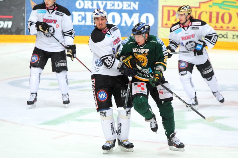 26.11.2013 - (Ilves-TPS)