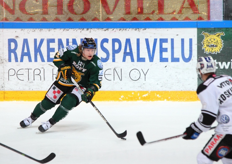 26.11.2013 - (Ilves-TPS)