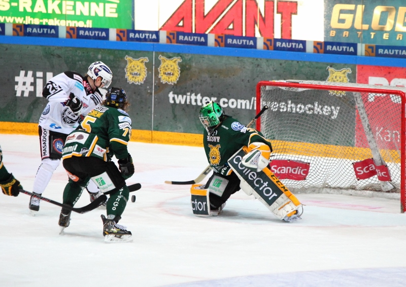 26.11.2013 - (Ilves-TPS)