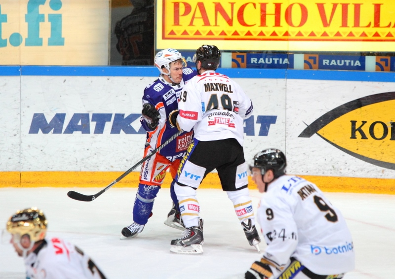 28.11.2013 - (Tappara-Kärpät)