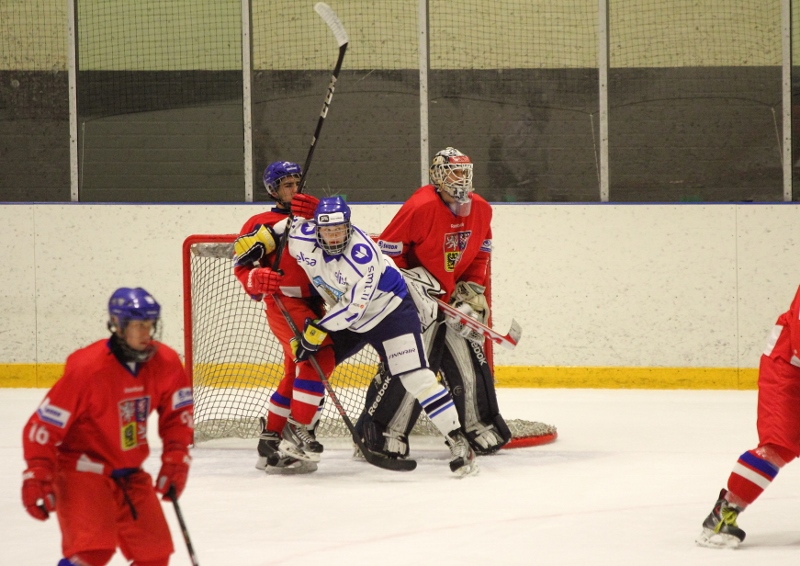 08.11.2013 - U17 FIN-CZE