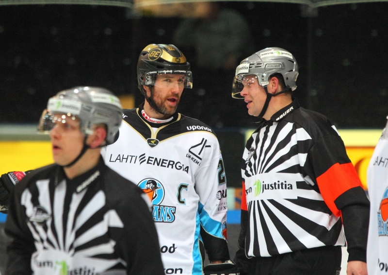 10.12.2013 - (Ilves-Pelicans)