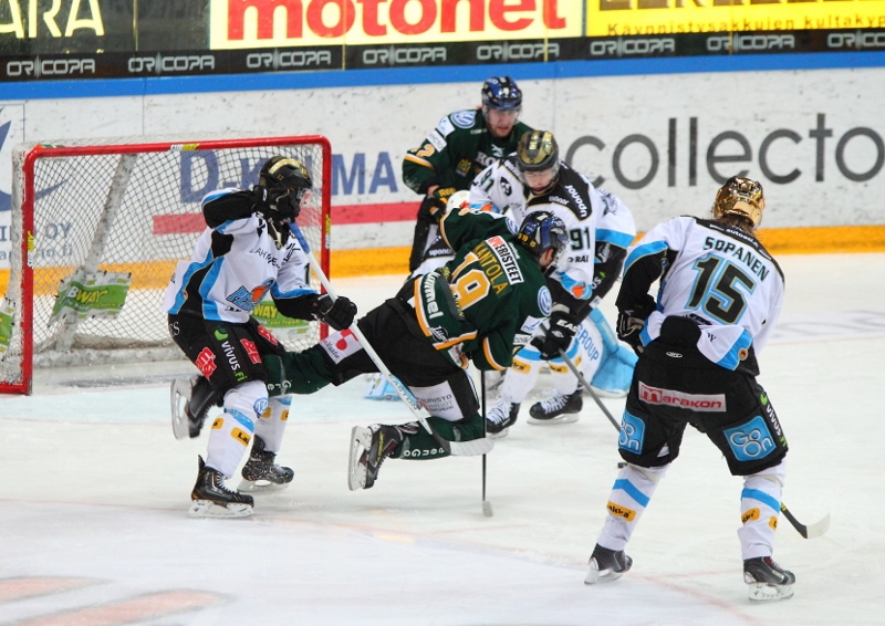 10.12.2013 - (Ilves-Pelicans)