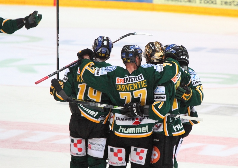 10.12.2013 - (Ilves-Pelicans)
