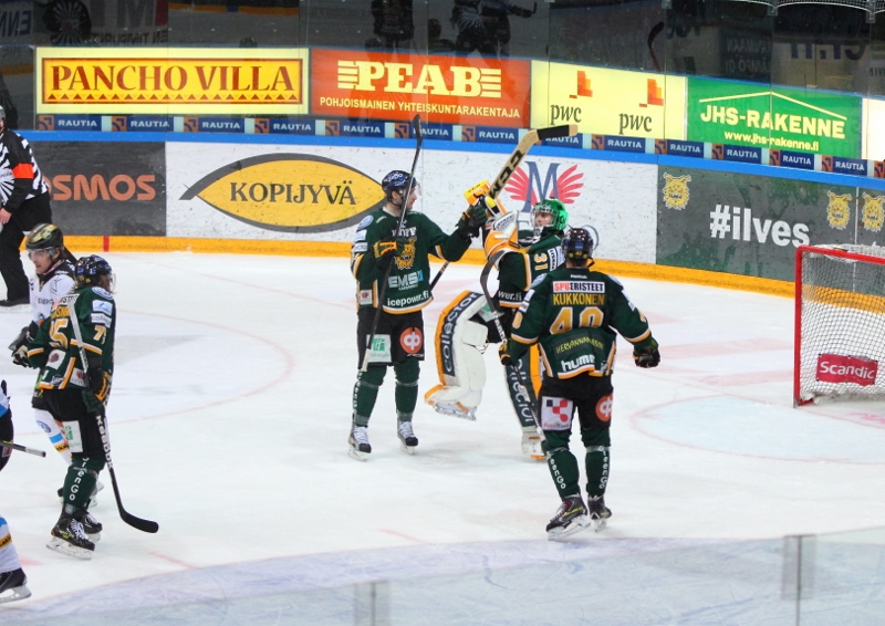 10.12.2013 - (Ilves-Pelicans)