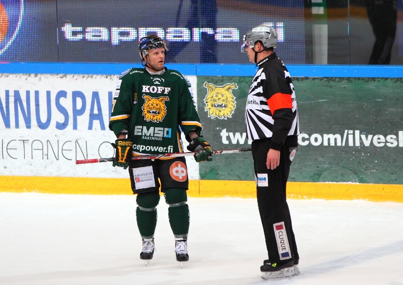 10.12.2013 - (Ilves-Pelicans)