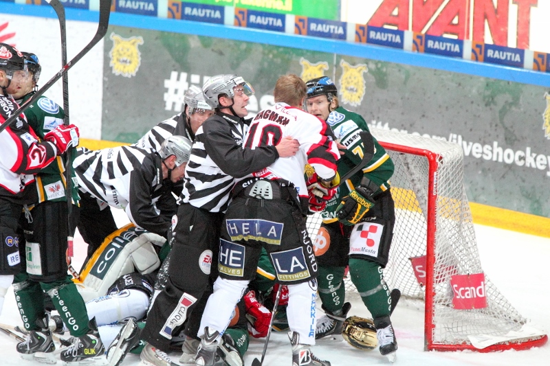 28.12.2013 - (Ilves-Ässät)