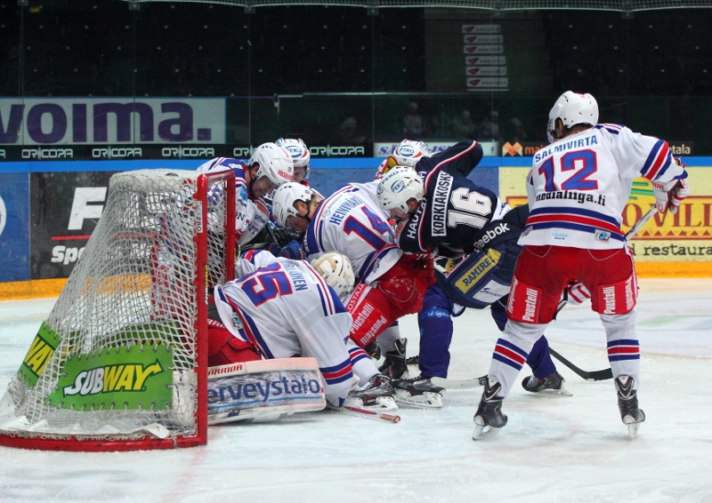 29.12.2013 - (LeKi-TUTO Hockey)