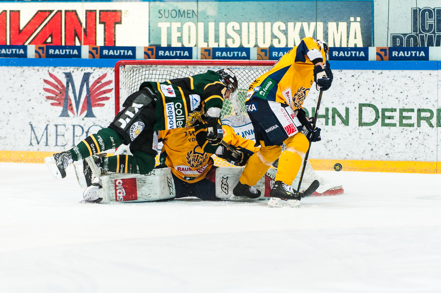 12.2.2013 - (Ilves-Lukko)