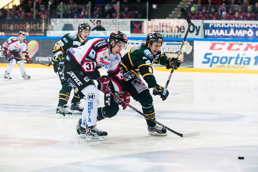 19.2.2013 - (Ilves-Ässät)