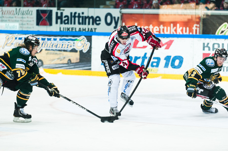 19.2.2013 - (Ilves-Ässät)