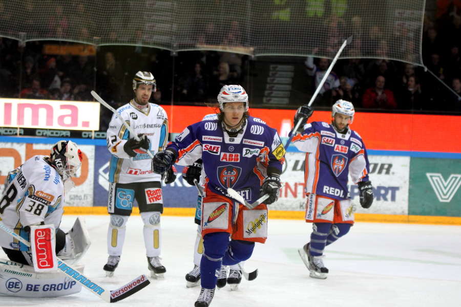 12.3.2013 - (Tappara-Pelicans)