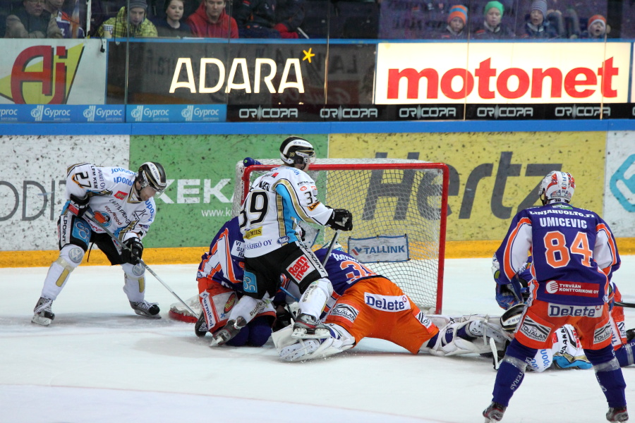 12.3.2013 - (Tappara-Pelicans)