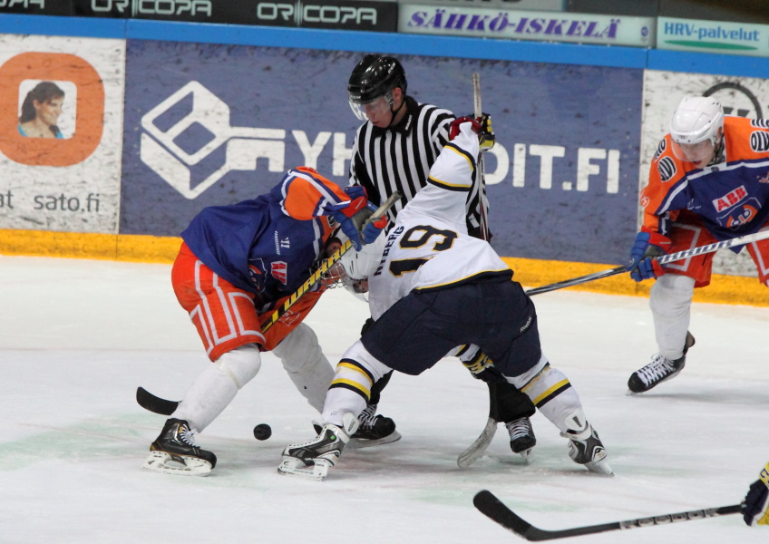 13.3.2013 - (Tappara A-Blues A)