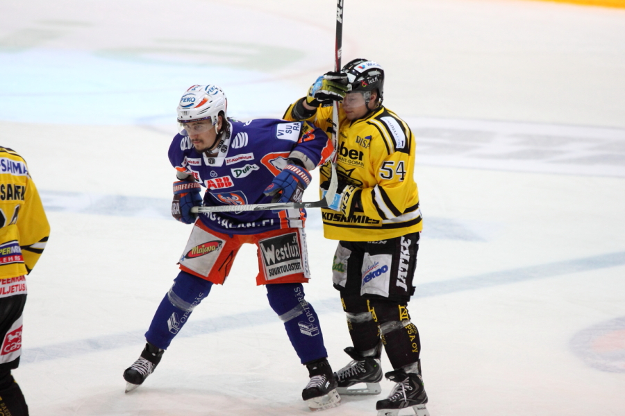 7.3.2013 - (Tappara-SaiPa)