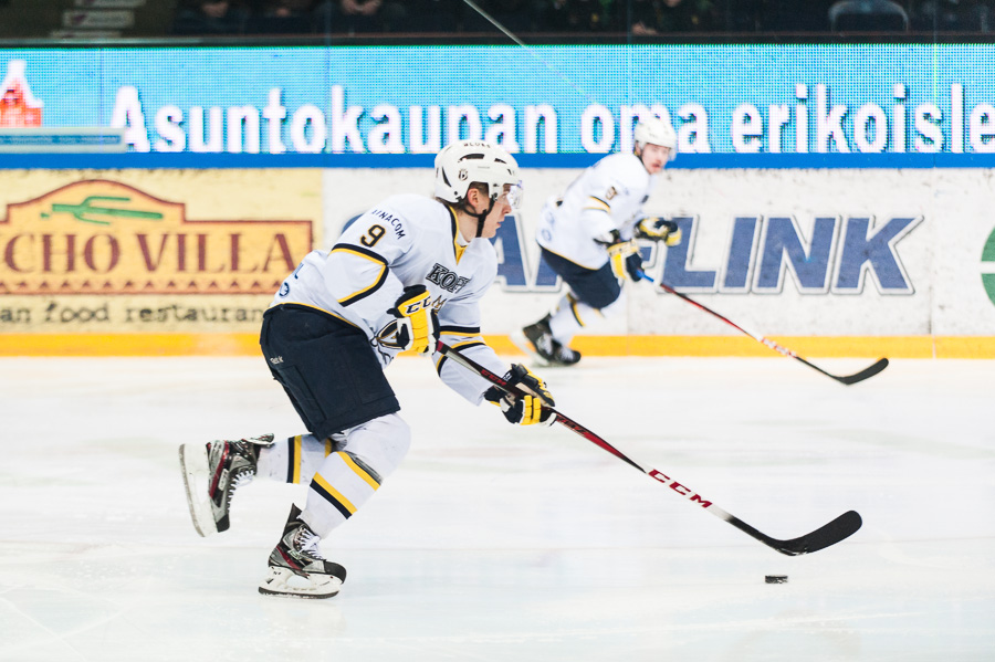 9.3.2013 - (Ilves-Blues)