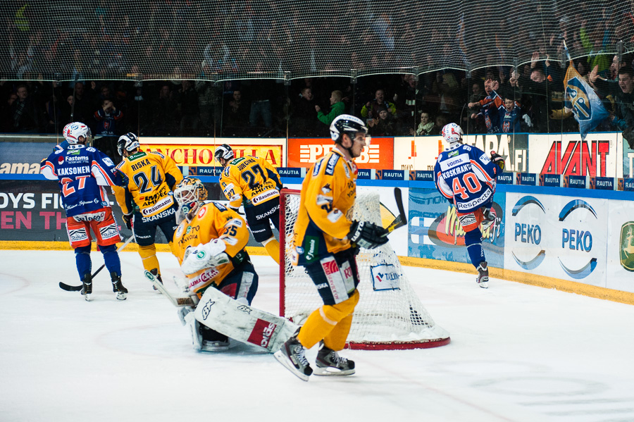 1.4.2013 - (Tappara-Lukko)