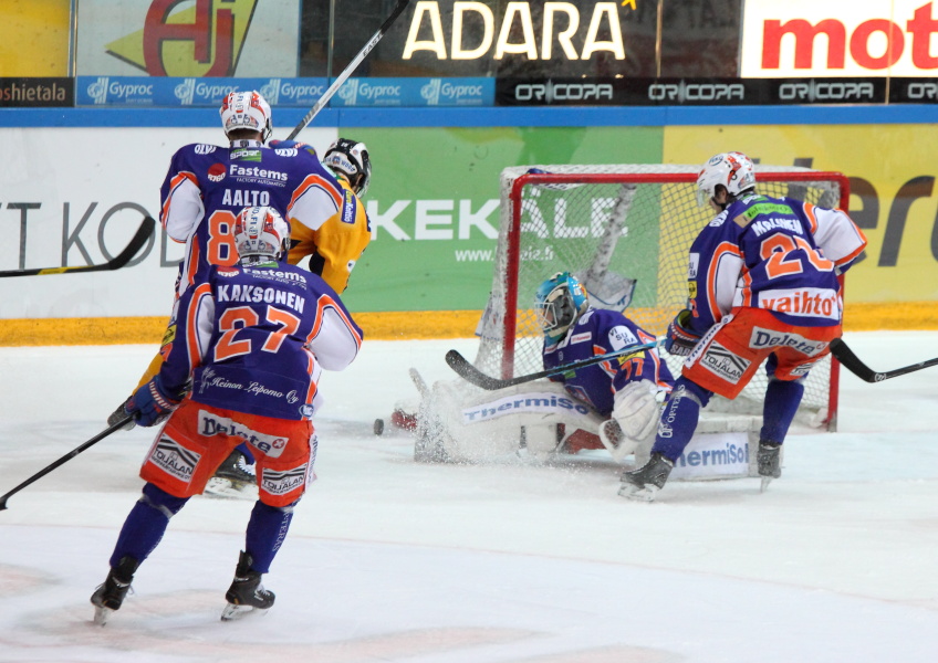 1.4.2013 - (Tappara-Lukko)