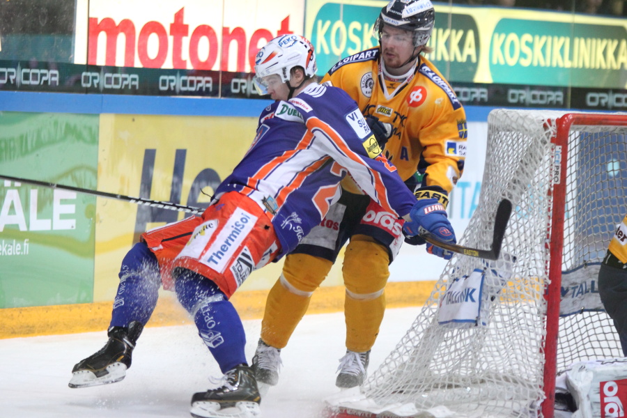 1.4.2013 - (Tappara-Lukko)