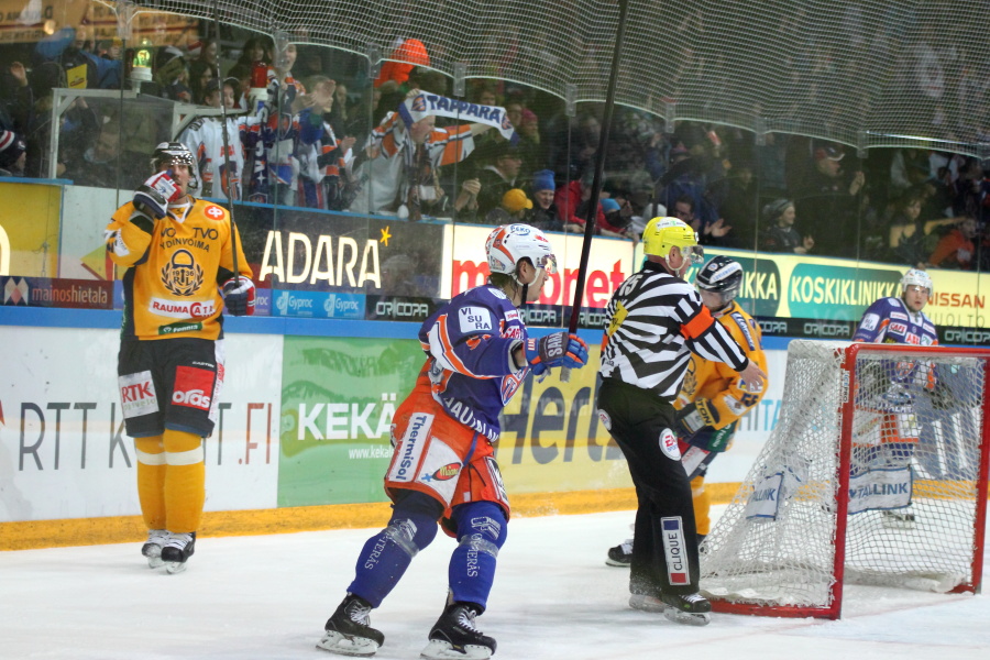 1.4.2013 - (Tappara-Lukko)