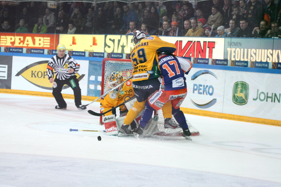 1.4.2013 - (Tappara-Lukko)