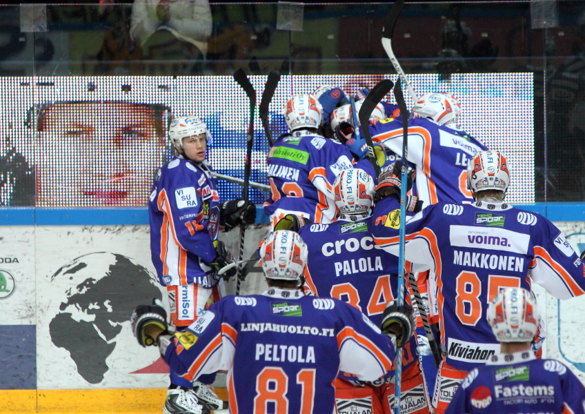 1.4.2013 - (Tappara-Lukko)