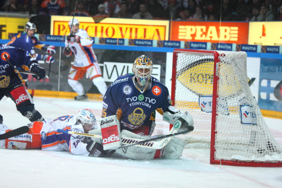 5.4.2013 - (Tappara-Lukko)