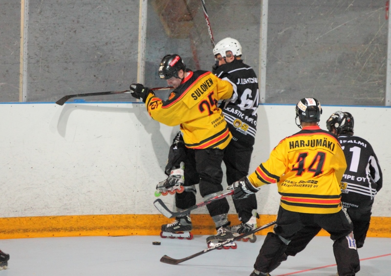 18.6.2013 - (Koovee Rollers-Tap-Team)