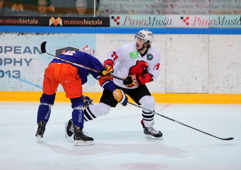 24.8.2013 - (Tappara-SC Bern)