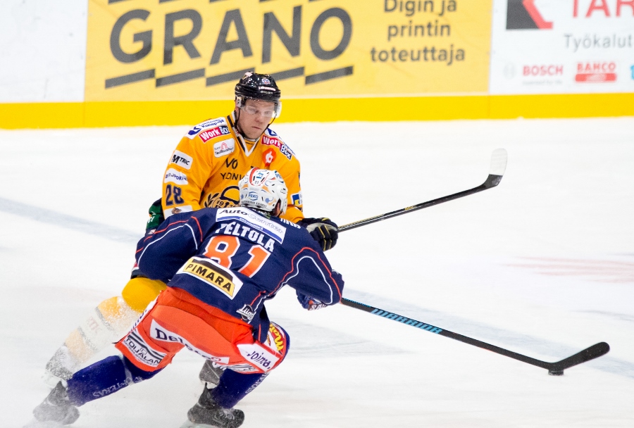 24.10.2014 - (Tappara-Lukko)