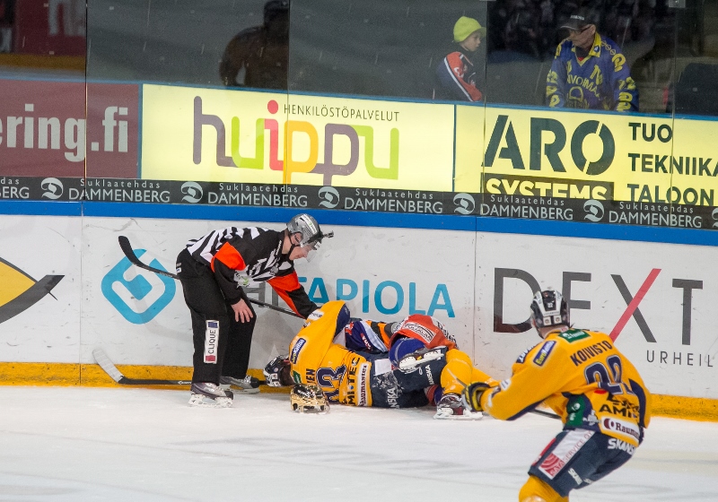 2.4.2014 - (Tappara-Lukko)