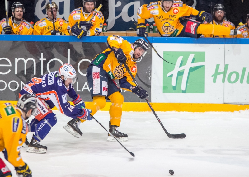 9.4.2014 - (Tappara-Lukko)