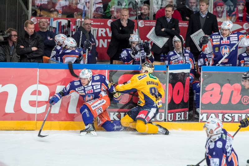 9.4.2014 - (Tappara-Lukko)