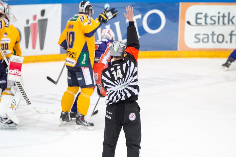 9.4.2014 - (Tappara-Lukko)