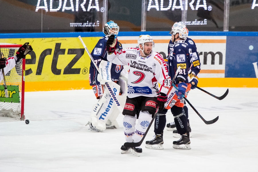 17.2.2015 - (Tappara-JYP)