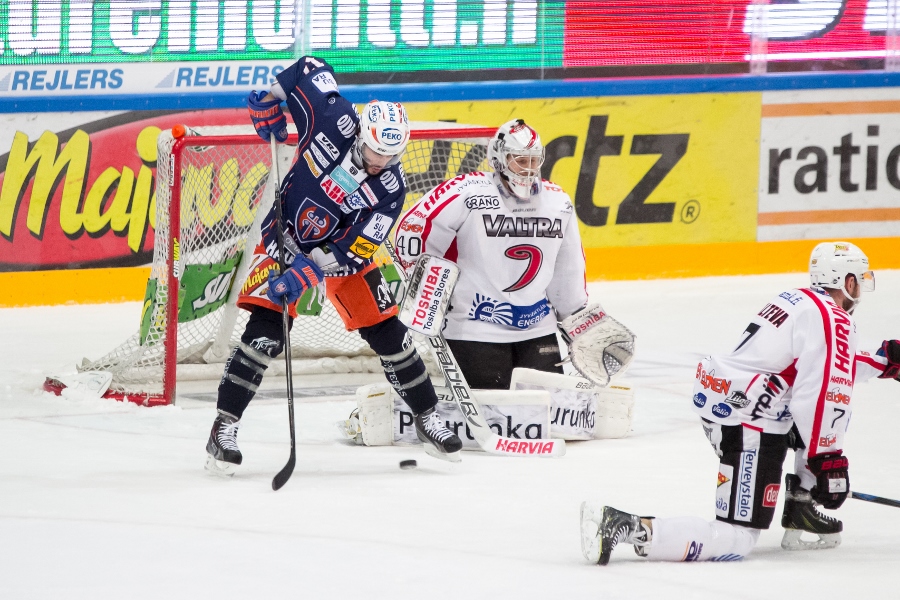 17.2.2015 - (Tappara-JYP)