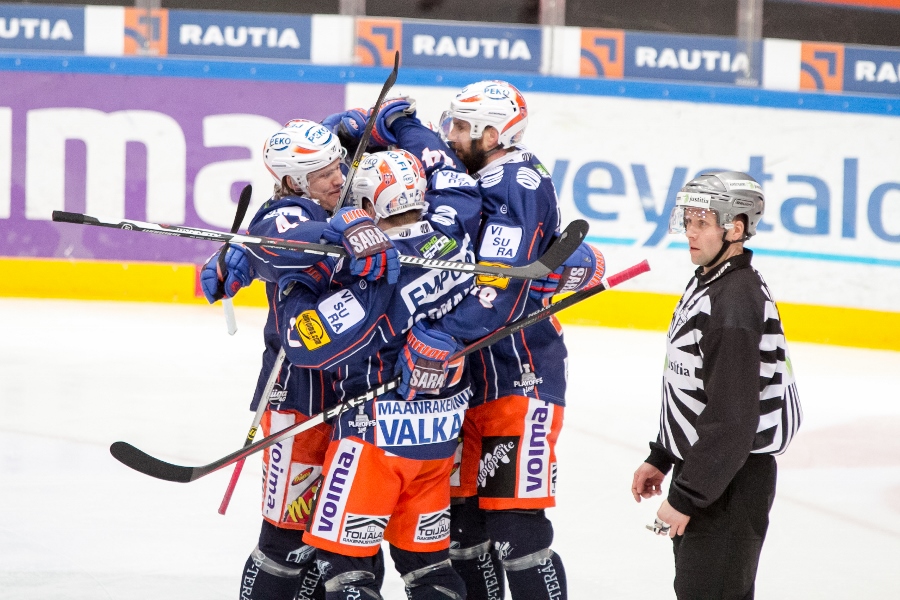 10.4.2015 - Tappara-Lukko