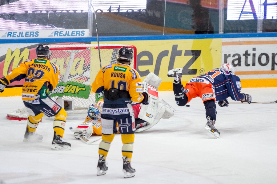 10.4.2015 - Tappara-Lukko