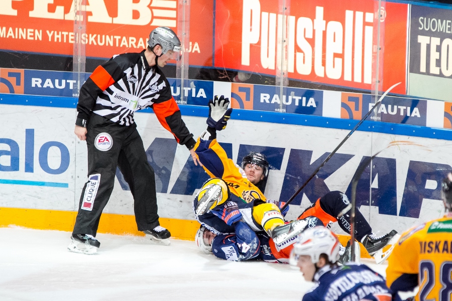 6.4.2015 - Tappara-Lukko